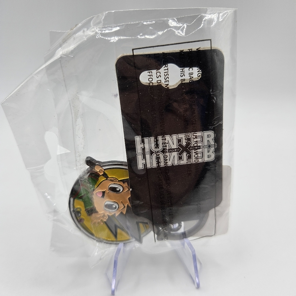 Bioworld Hunter x Hunter Keychain - Black and Yellow